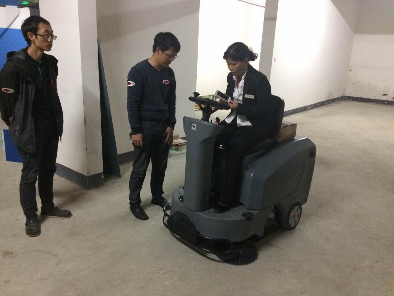 清扫车为什么应用如此广泛，它有什么优势?